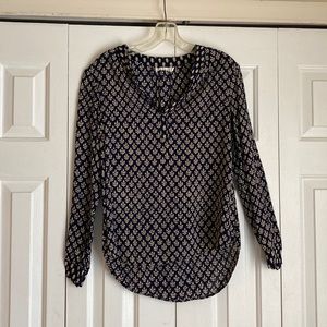 Velvet by Graham & Spencer blouse